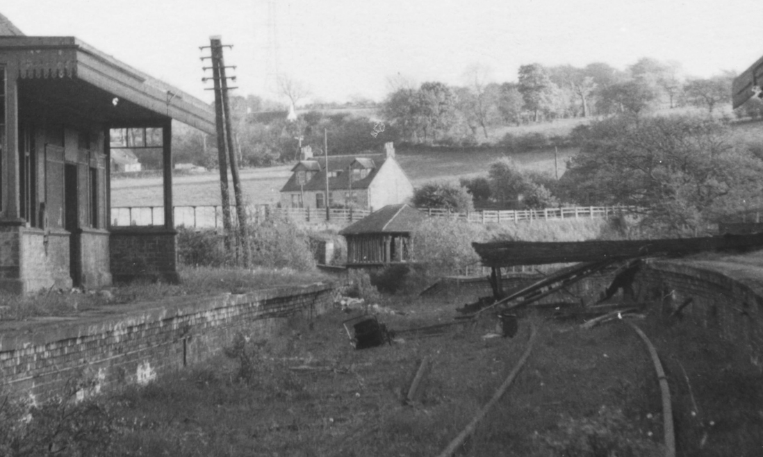1961 High Blantyre Train Station in May. Photo E Towley