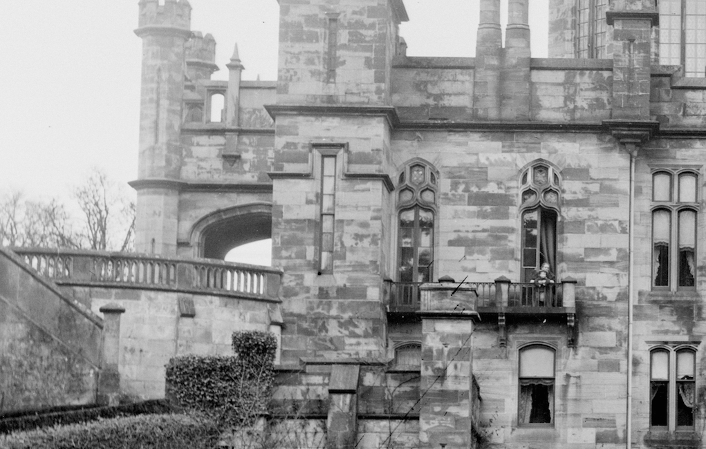 1910 Calderwood Castle front and side elevation